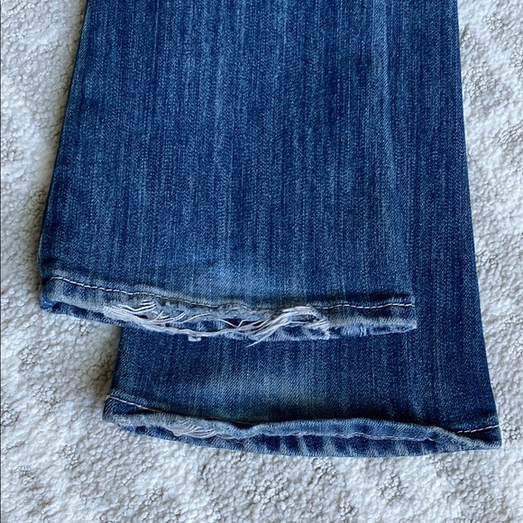 •Refuge• Distressed Skinny Bootcut Jeans - Picture 15 of 15